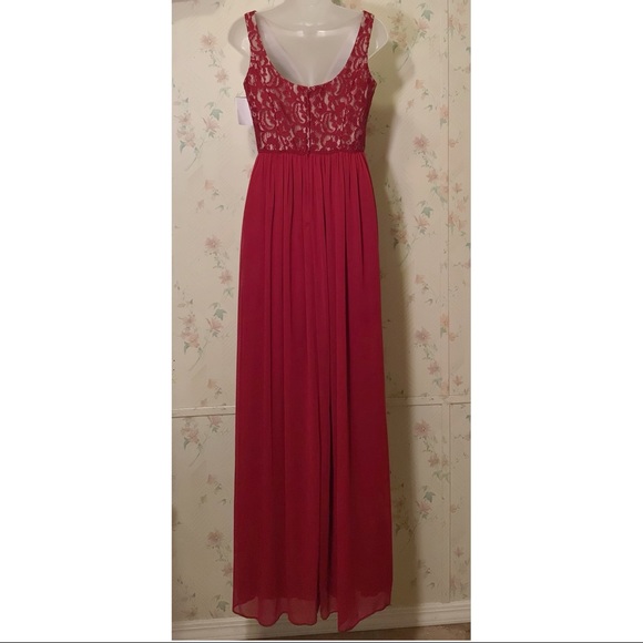 David’s Bridal Red V-Neck Lace and Mesh Dress - Picture 2 of 6